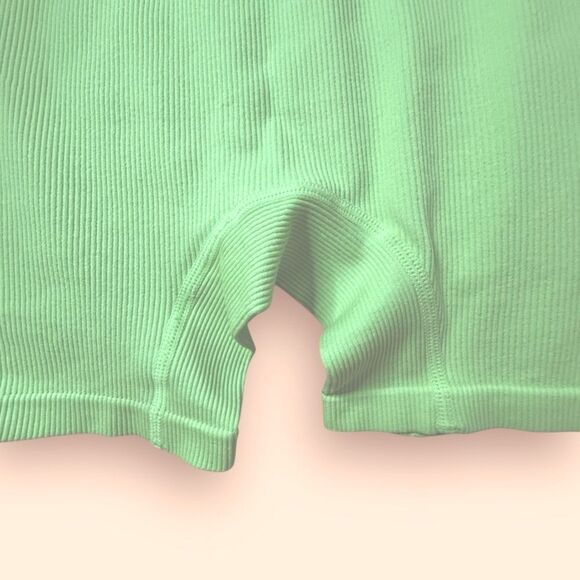 Wild Fable Green High-Rise Wide Waistband Bike Shorts ~ Women’s Various Sizes - Picture 8 of 9